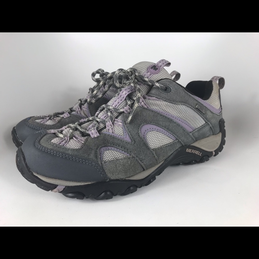 Merell woman’s shoes size 10